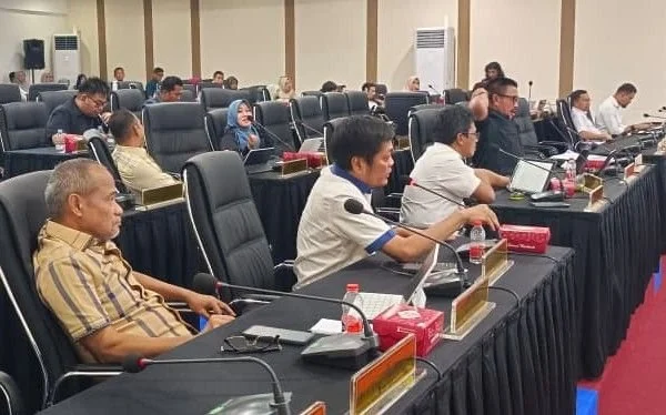 Suasana Rapat di DPRD Sulsel (Dok: KabarMakassar)
