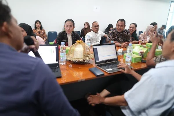 rapat bersama Pejabat Pengelola Informasi dan Dokumentasi (PPID) dari berbagai Organisasi Perangkat Daerah (OPD) (dok ist)