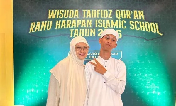Ernawati, wali murid SMA dari Khalif Athariz Purnama. (Dok; Ist)