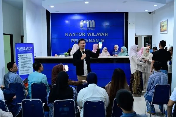 Perumda Air Minum Kota Makassar menggelar sosialisasi penggunaan QRIS sebagai metode pembayaran non-tunai di Kantor Wilayah Pelayanan IV. (Dok: Ist)