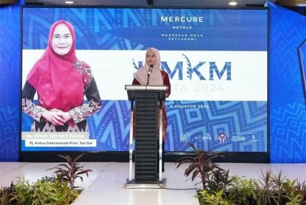 Pj Ketua Dekranasda Sulsel, Ninuk Triyanti Zudan pada acara UMKM Fiesta 2024 (Dok : Ist).