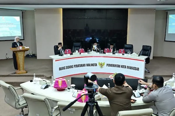 Wakil Wali Kota Makassar Aliyah Mustika Ilham saat Memberikan Sambutan di Rapat Paripurna, (Dok: Ist).