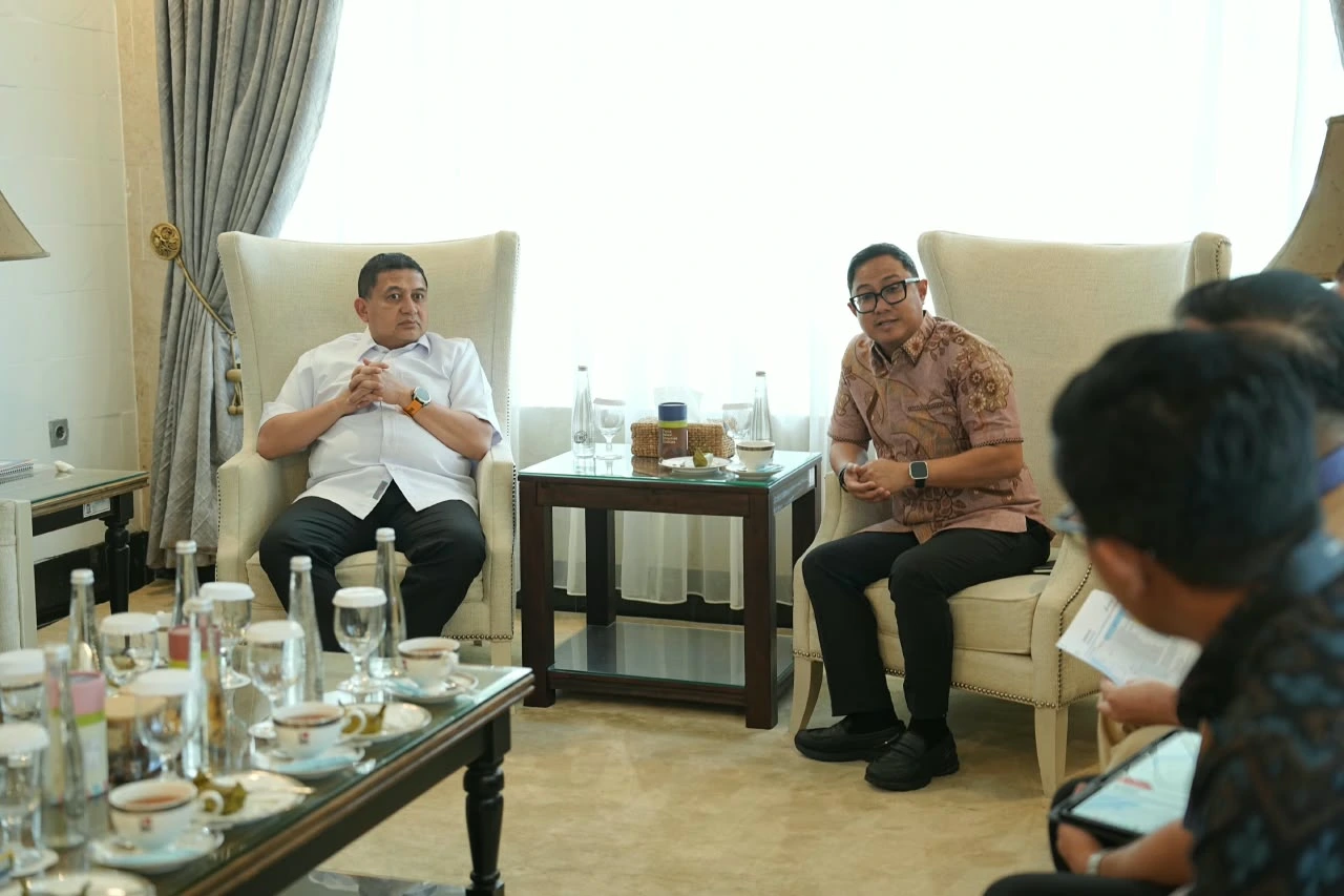 Wali Kota Makassar Munafri Arifuddin saat menerima Executive General Manager Pertamina Patra Niaga Sulawesi Deny Sukendar (Dok: Ist).