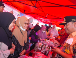 Warga Malili Antusias Belanja Pasar Murah Kolaborasi Pemprov Sulsel-Bulog