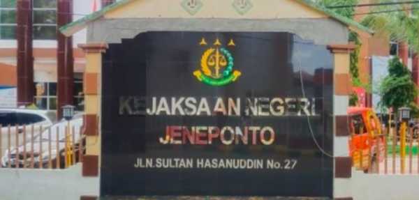 Buntut Kasus Korupsi Pupuk 6 Miliar Amrina, Koalisi Pemuda Turatea Desak Kajari Jeneponto Dicopot