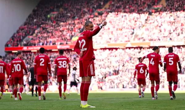 Liverpool Hajar West Ham United 5-2 di Liga Inggris