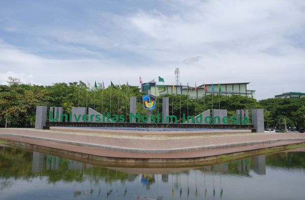 UMI Jadi PTS Terbaik di Makassar Versi EduRank 2026