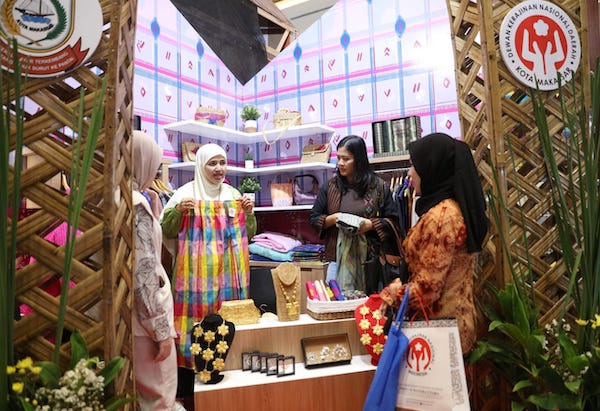 5 Hari Pameran, Dekranasda Makassar Catat Penjualan Rp75 Juta di INACRAFT