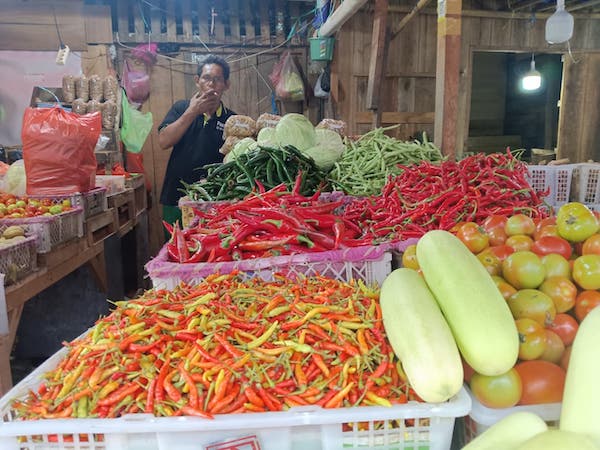 Pasokan Seret, Harga Cabai Rawit di Pasar Terong Naik 50-60 Ribu Jelang Nataru