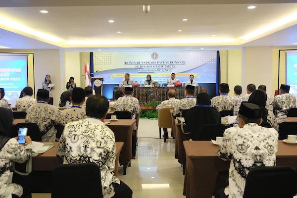 19 Cabang Hadir di KONKAB PGRI Gowa 2025, Bahas Kepengurusan 5 Tahun ke Depan