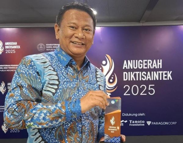 Unhas Raih Bronze Winner Anugerah Kerja Sama Diktisaintek 2025, Perkuat Jejaring Internasional