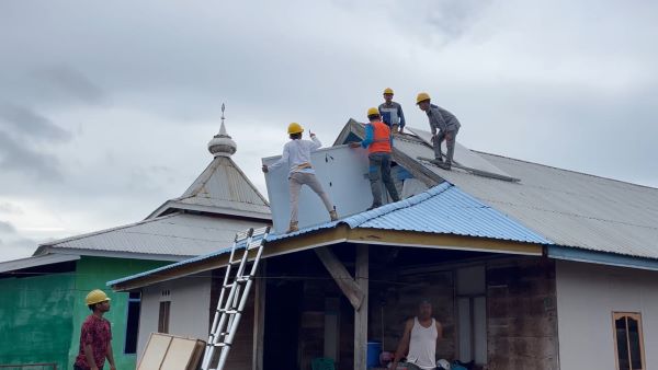 PLN untuk Rakyat, Nyala Listrik Hadirkan Harapan bagi 18 Sekolah di Kabupaten Muna dan Muna Barat