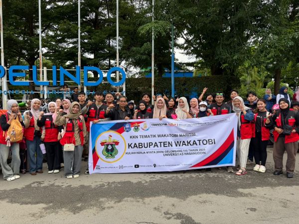 Perkuat Daerah Pesisir, Unhas Lepas Mahasiswa KKN Tematik ke Wakatobi