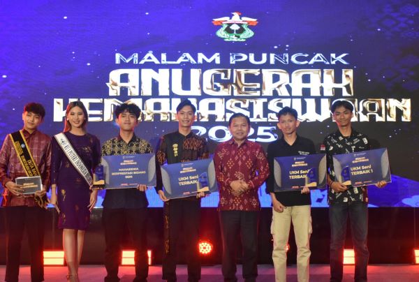 Mahasiswa Unhas Catatkan 694 Prestasi Sepanjang Tahun 2025