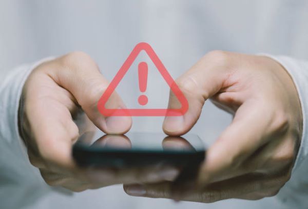 Waspada Kejahatan Digital! Begini Cara Aman Bertransaksi Lewat m-Banking