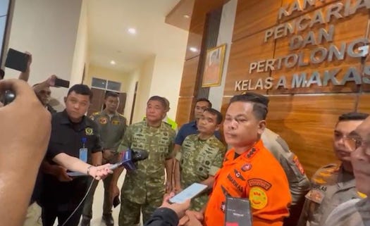 Tim SAR Gabungan Lakukan Pencarian Pesawat ATR Melalui Darat dan Udara