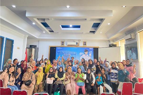 Dukung UMKM Perempuan Gowa Naik Kelas, PNM Serahkan Modal Usaha Rp219 Miliar