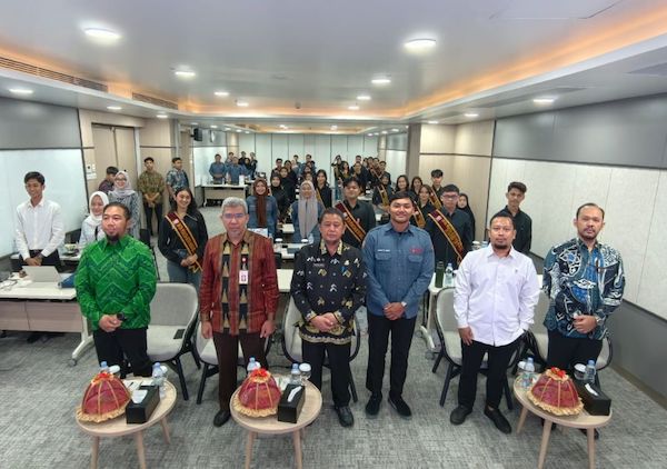 OJK Sulselbar Dorong Peran Duta Pemuda Makassar Sebagai Penggerak Literasi Keuangan