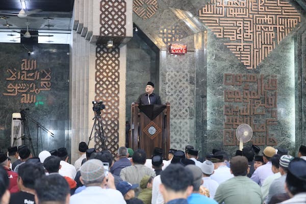 Setahun Memimpin, Appi Refleksi Kepemimpinan saat Safari Ramadan di Al Markaz