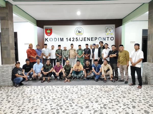 Perkuat Sinergitas di Bulan Suci, Dandim 1425 Jeneponto Buka Puasa Bersama Awak Media