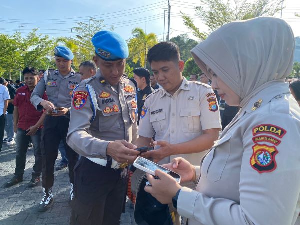 Propam Polda Sulbar Razia HP Personel, Cegah Judi Online dan Pelanggaran Disiplin