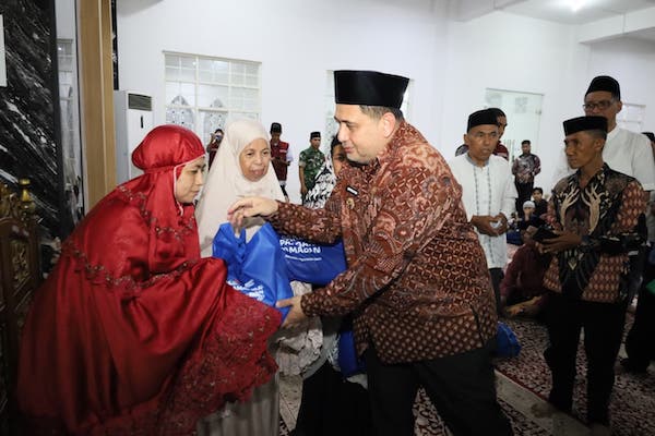 Safari Ramadan di Manggala, Appi Janji Tuntaskan Banjir