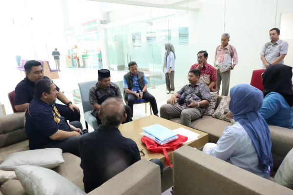 Sidak Komisi C DPRD Makassar, Izin Prima Mart dan Limbah RS Paramount Diselidiki