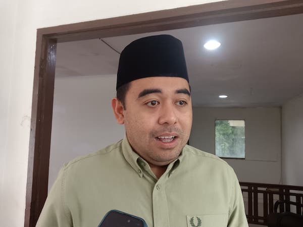 Dibuat Sederhana, Wakil Ketua DPRD Makassar Undang Warga Hadiri Open House Idul Fitri