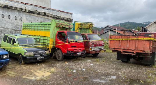 Polresta Mamuju Bongkar Praktik Ilegal BBM Subsidi, Lima Kendaraan Diamankan