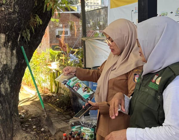 Ujung Pandang Sulap Lahan Sempit jadi Urban Farming