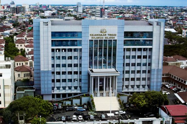 Bahtiar Baharuddin Diperiksa Kejati dalam Kasus Dugaan Mark Up Bibit Nanas